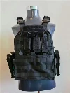 Ġakketta tal-Pulizija taħt l-Armor